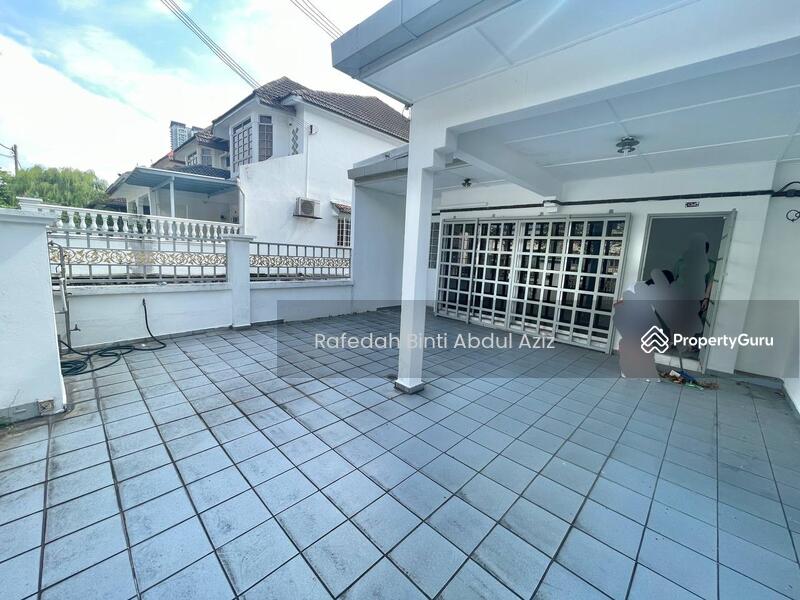 For Sale - End Lot Double Storey Terrace House Tempua, Bandar Puchong Jaya