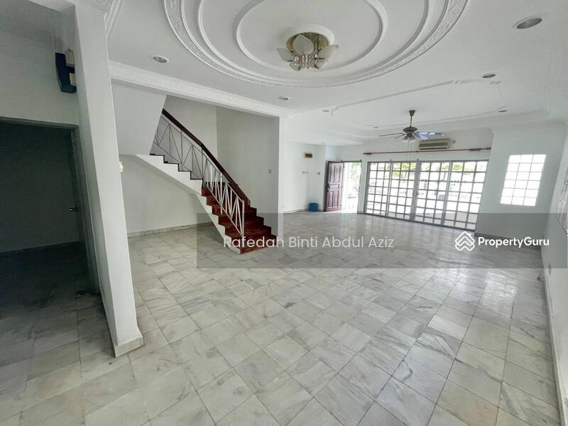 For Sale - End Lot Double Storey Terrace House Tempua, Bandar Puchong Jaya