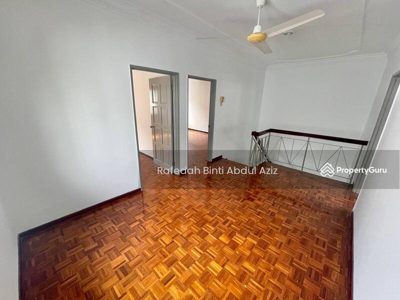 For Sale - End Lot Double Storey Terrace House Tempua, Bandar Puchong Jaya