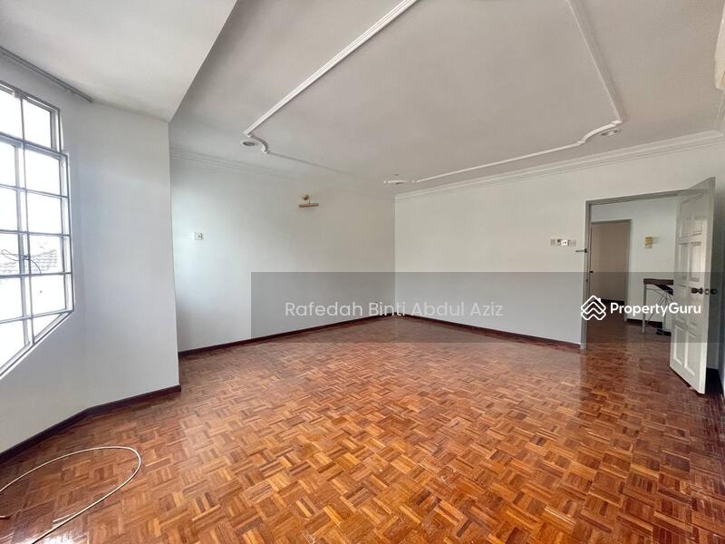 For Sale - End Lot Double Storey Terrace House Tempua, Bandar Puchong Jaya