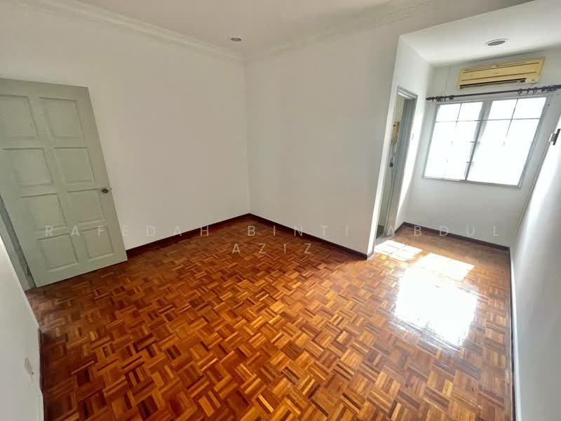Rumah Teres 2 Tingkat untuk Dijual di BANDAR PUCHONG JAYA (Puchong) - Rafedah Binti Abdul Aziz - Bedroom - PropertyGuru.com.my