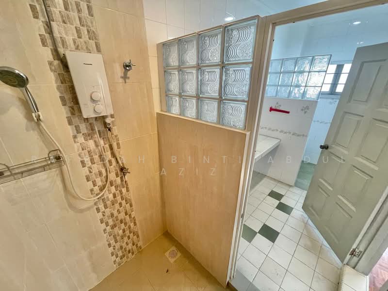Rumah Teres 2 Tingkat untuk Dijual di BANDAR PUCHONG JAYA (Puchong) - Rafedah Binti Abdul Aziz - Bathroom - PropertyGuru.com.my
