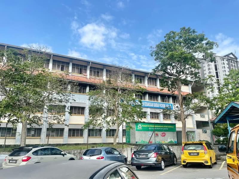 Rumah Teres 2 Tingkat untuk Dijual di BANDAR PUCHONG JAYA (Puchong) - Rafedah Binti Abdul Aziz - Exterior - PropertyGuru.com.my