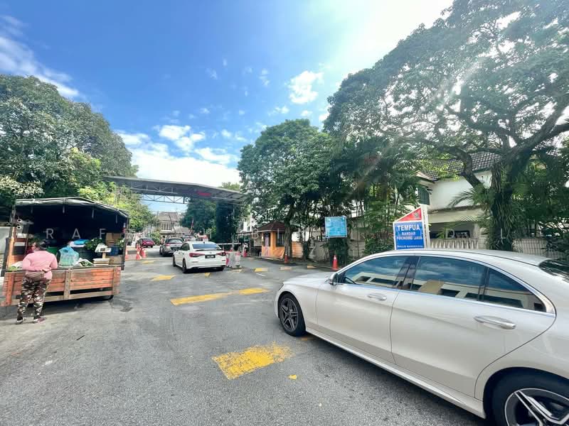 Rumah Teres 2 Tingkat untuk Dijual di BANDAR PUCHONG JAYA (Puchong) - Rafedah Binti Abdul Aziz - Exterior - PropertyGuru.com.my