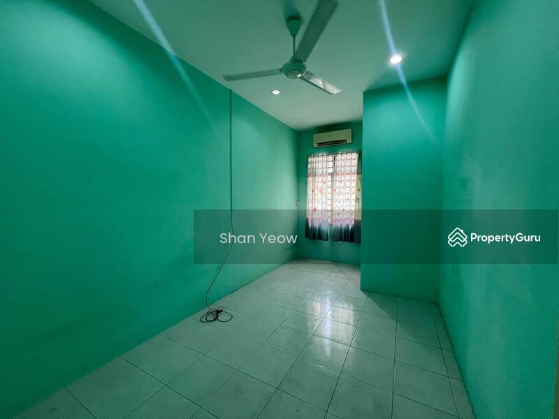 Untuk Disewa - Terrace house at Taman Bukit Juru