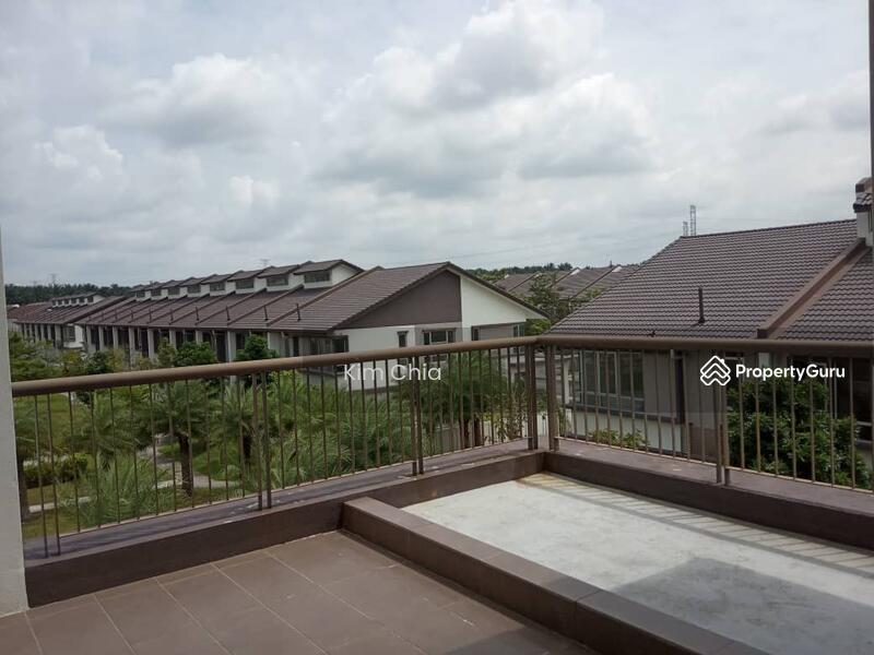 Rumah Teres untuk Dijual di Bandar Tropicana Aman (Telok Panglima Garang) - Kim Chia - PropertyGuru.com.my