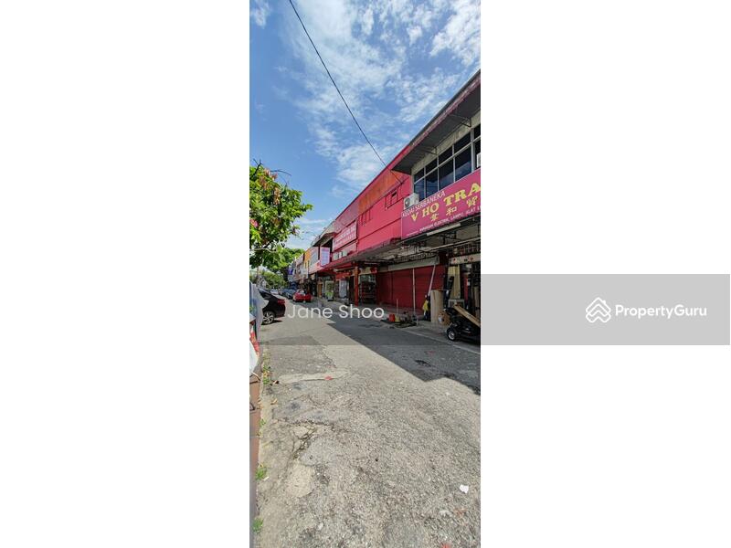 For Sale - Shop-office at Taman United