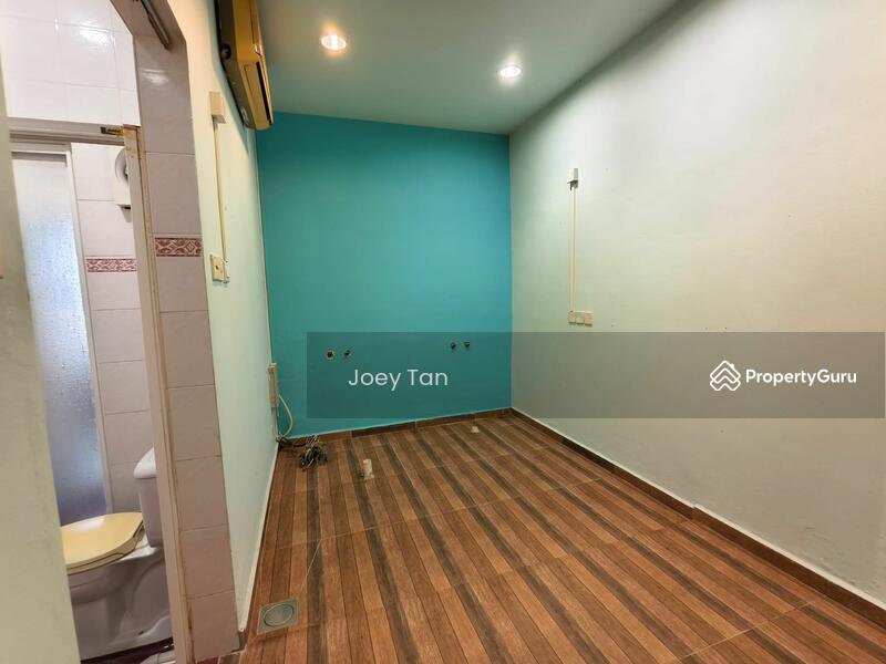 For Sale - Terrace house at SS2