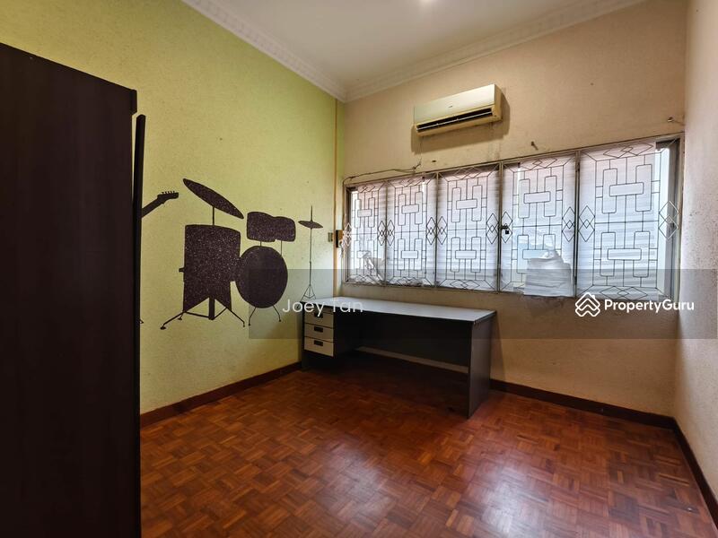For Sale - Terrace house at SS2