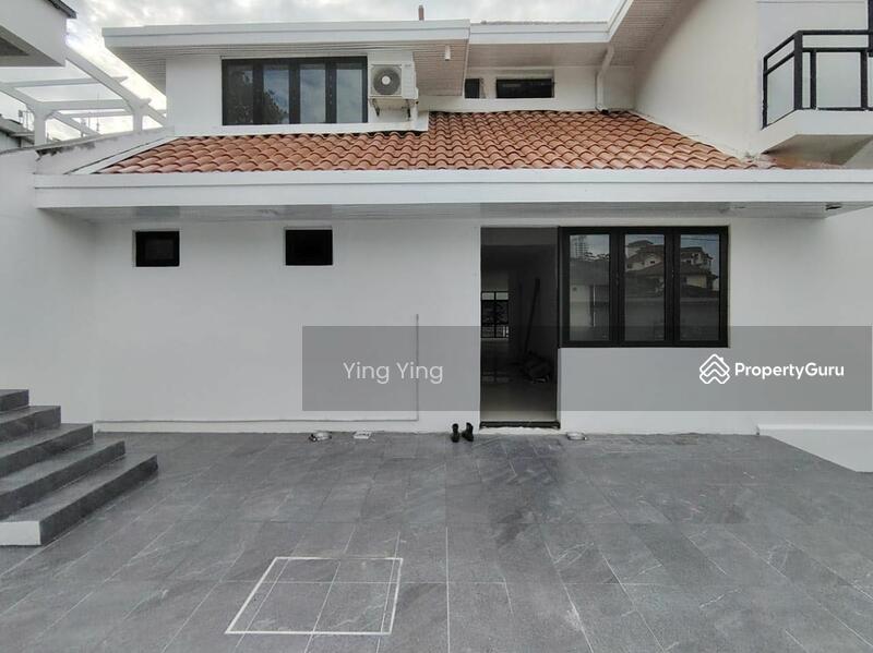 For Sale - Tanjung Bungah High Ceiling Corner 2 Storey Bungalow LA 11,420sqft