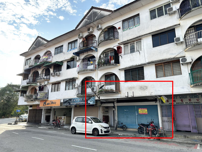 For Sale - Old Town Kampar Ground Floor Shoplot (Strata Title)