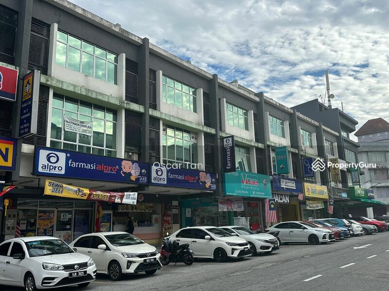Untuk Disewa - [ Facing Mainroad ] Bandar Seri Putra 22 x 80 Ground Floor Shop For Rent , Bangi , Kajang