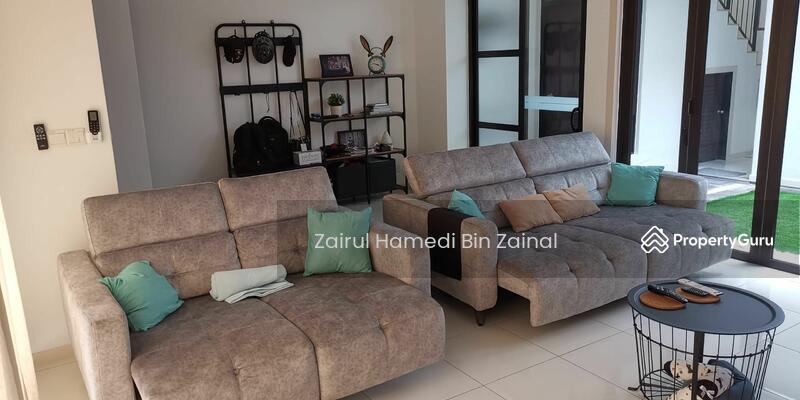 For Sale - Mulberry Grove