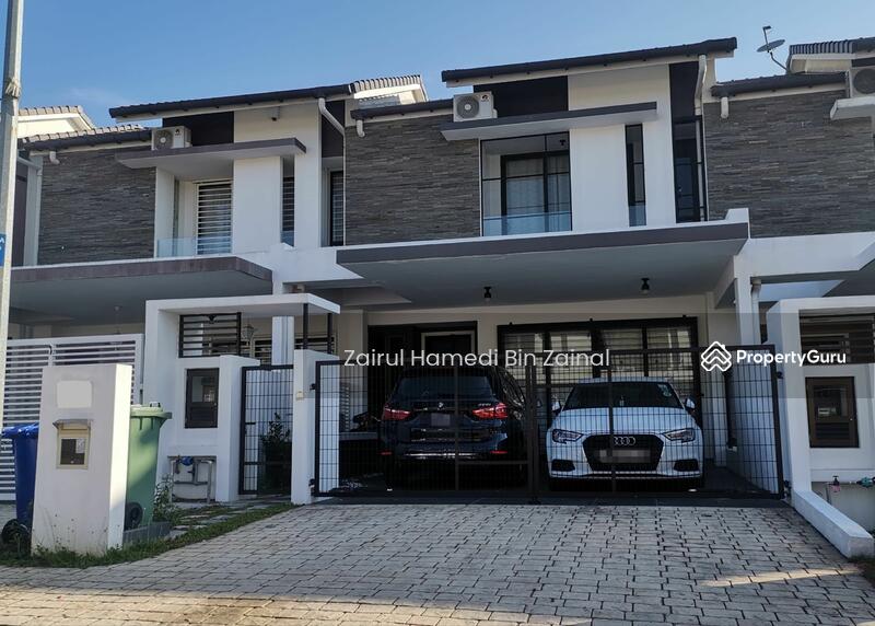 For Sale - Mulberry Grove