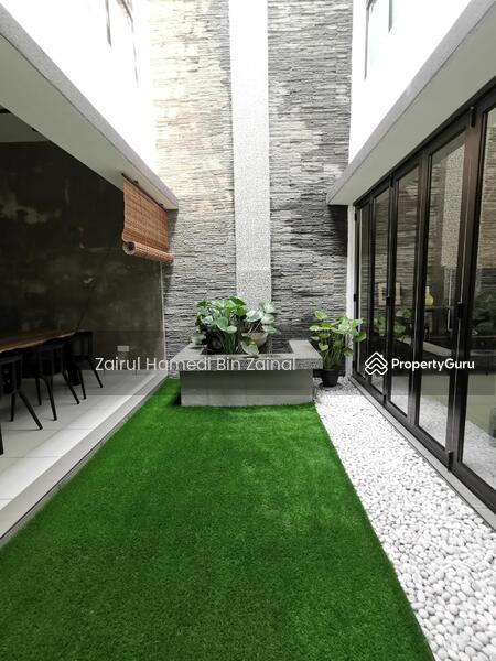 For Sale - Mulberry Grove