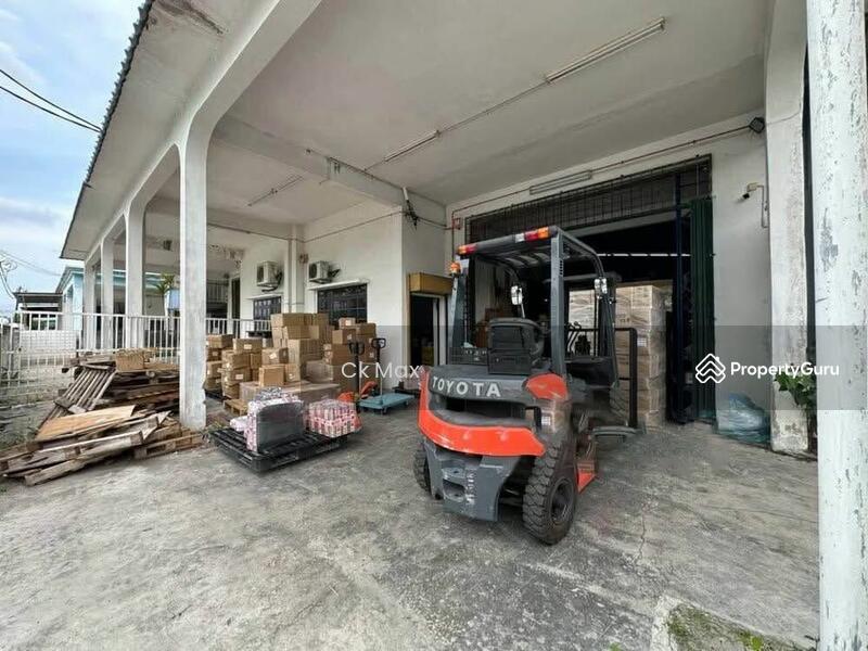 Untuk Dijual - Semi-D factory at Taman Perindustrian Chandan Raya