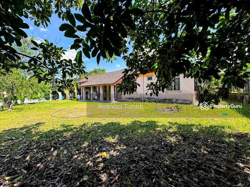 For Sale - Semi-D 1 Storey Desa Pinggiran Putra