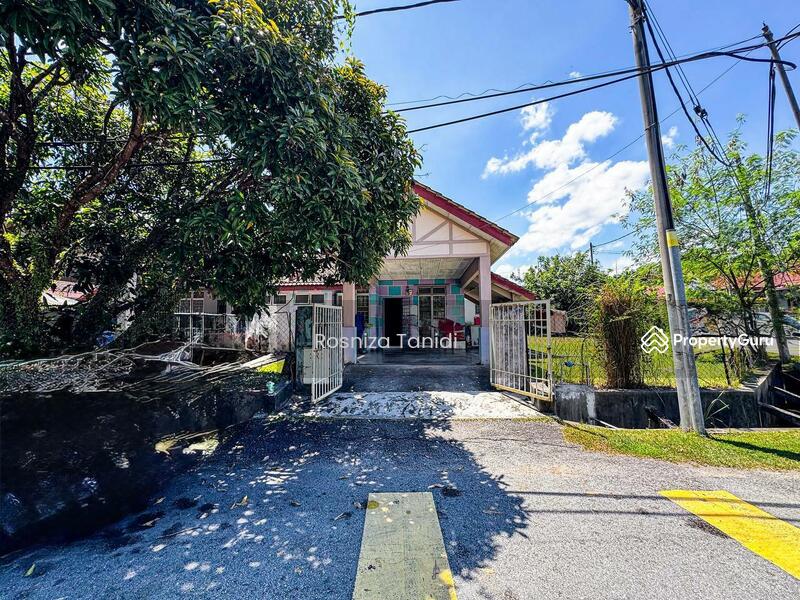 For Sale - Semi-D 1 Storey Desa Pinggiran Putra
