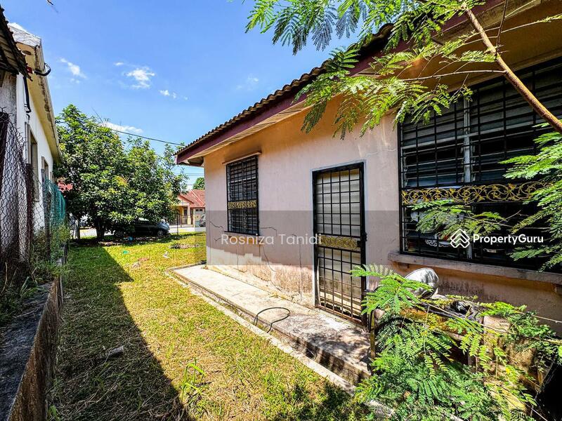 For Sale - Semi-D 1 Storey Desa Pinggiran Putra