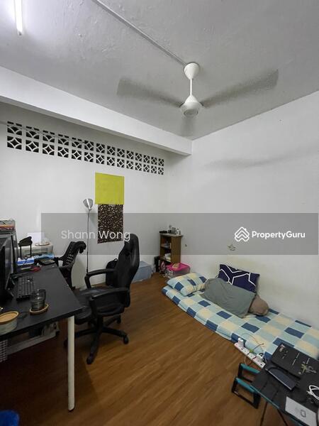 For Sale - Seapark Section 21