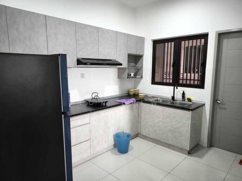 Servis Apartment untuk Disewa di Ten Kinrara - Ron Liew - Kitchen - PropertyGuru.com.my