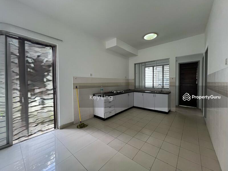 Untuk Dijual - Eastwood Terrace