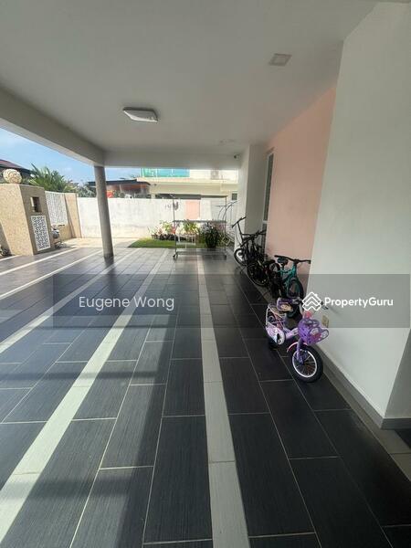 For Rent - Villa Avenue