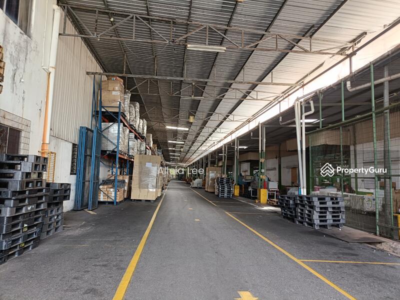 For Sale - Kampung Subang Baru Factory for sale