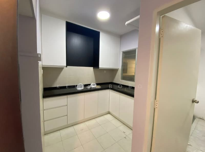 Apartment for Sale at D'Kristal - Keith Bobo - Kitchen - PropertyGuru.com.my
