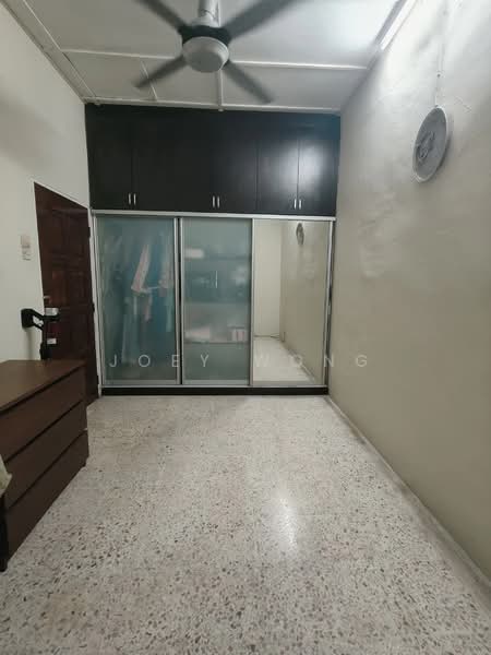 Untuk Dijual - Taman Kinrara 5, TK5, Puchong