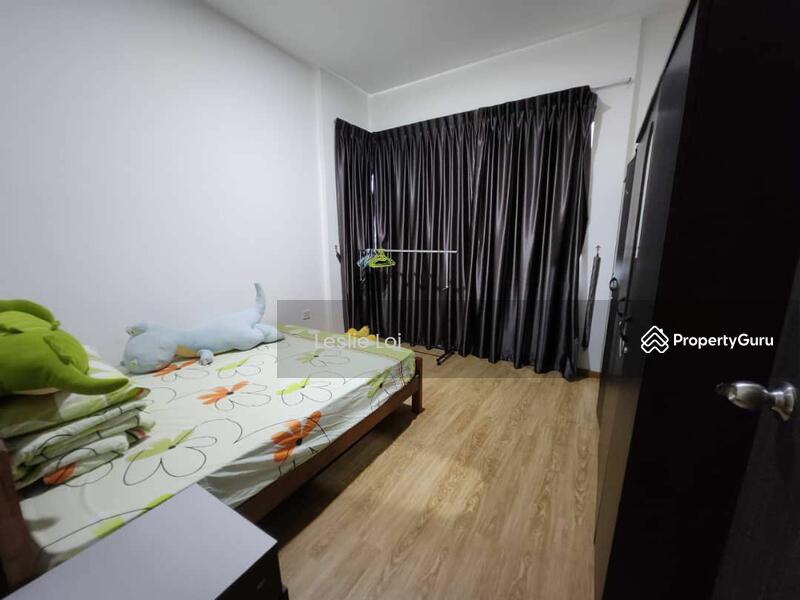 For Sale - Uni Central Double Storey Corner