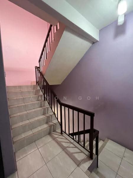 2.5-storey Terraced House for Sale in Taman Bukit Serdang (Seri Kembangan) - Aaron Goh - Corridor - PropertyGuru.com.my