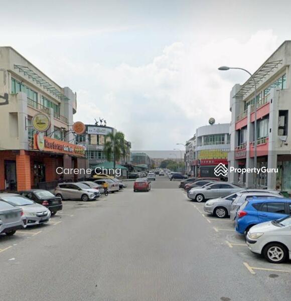 For Sale - Bandar Bukit Tinggi 3 Storey Shop office For Sale