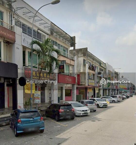For Sale - Bandar Bukit Tinggi 3 Storey Shop office For Sale