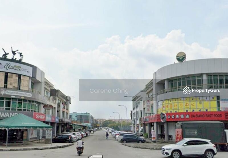 For Sale - Bandar Bukit Tinggi 3 Storey Shop office For Sale