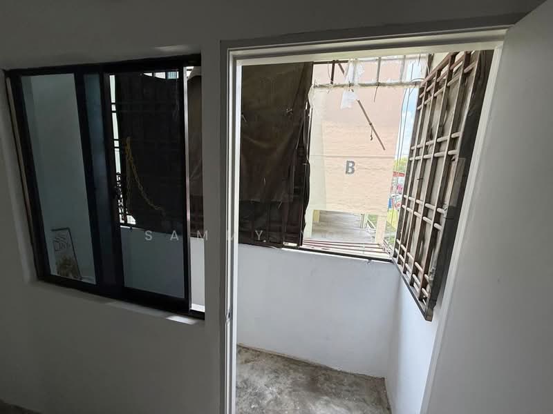 For Sale - Flat Tasek 64