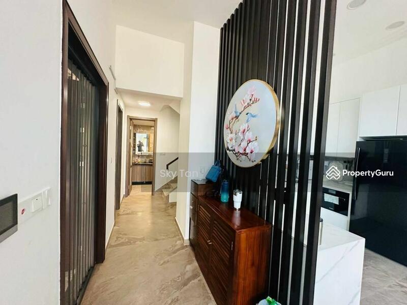 For Sale - Cluster house at Medini