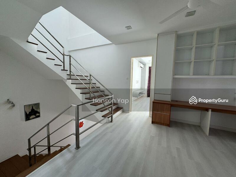 For Rent - Cheras balakong, 3 storey semi d, c180, traders square