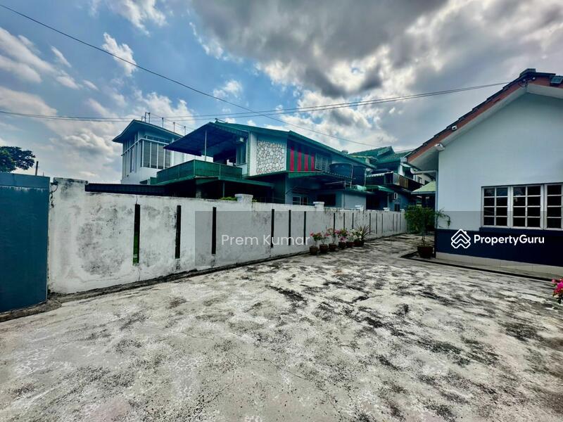 Rumah Banglo untuk Dijual di Seksyen 1 (Petaling Jaya) - Prem Kumar - PropertyGuru.com.my