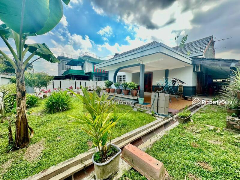 Rumah Banglo untuk Dijual di Seksyen 1 (Petaling Jaya) - Prem Kumar - PropertyGuru.com.my