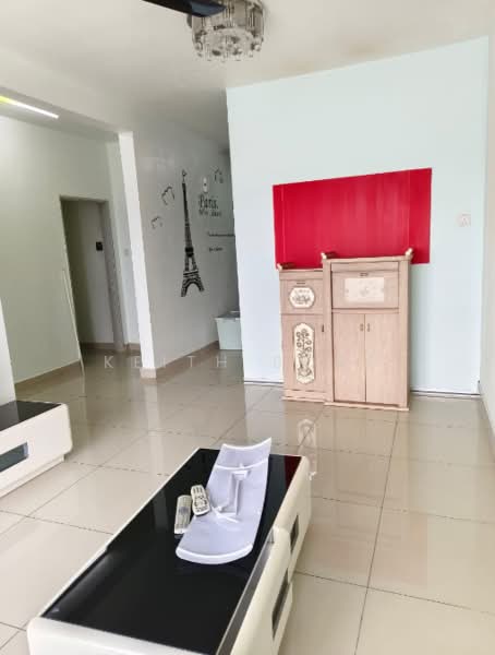 Kondominium untuk Dijual di One Damansara - Keith Bobo - Living Room - PropertyGuru.com.my