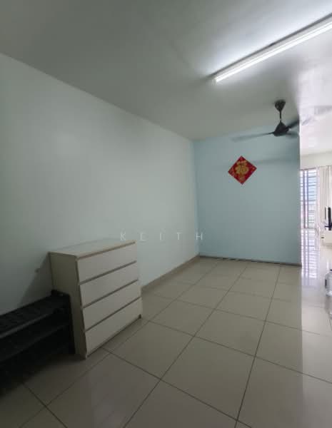 Kondominium untuk Dijual di One Damansara - Keith Bobo - Living Room - PropertyGuru.com.my