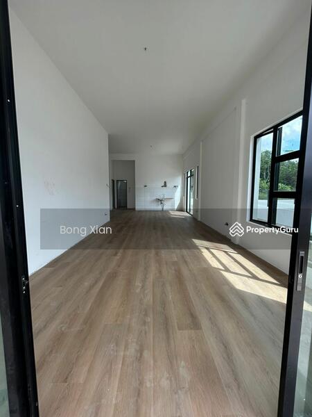 Untuk Dijual - Semi-D house at Matang