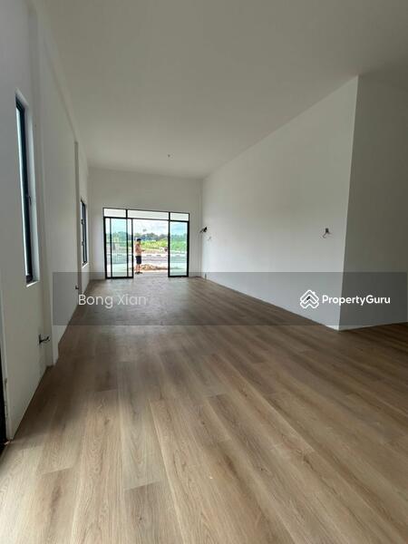 Untuk Dijual - Semi-D house at Matang