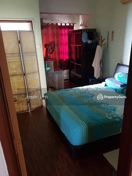 For Sale - Putri Ria Apartment