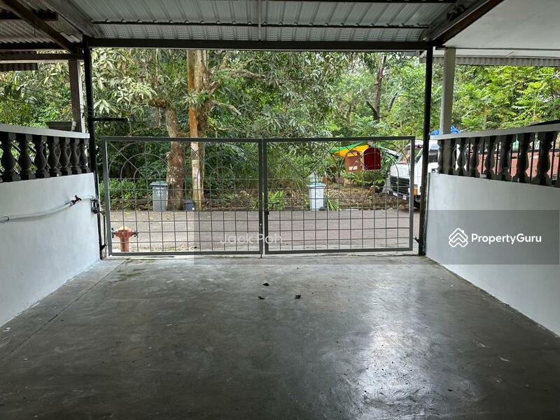 Untuk Dijual - Freehold Double Storey Terrace Lowcost at Taman Perwira Jaya Kluang