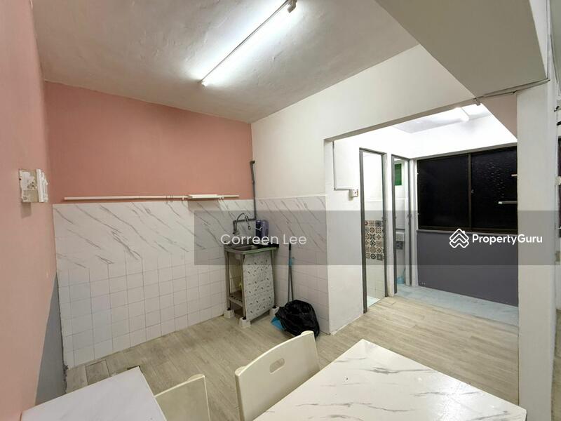 For Sale - Taman Utama