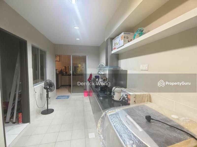 For Sale - Unblock superlink corner/ Horizon hills/ Aurora sentral/ Leisure farm/ Bukit indah