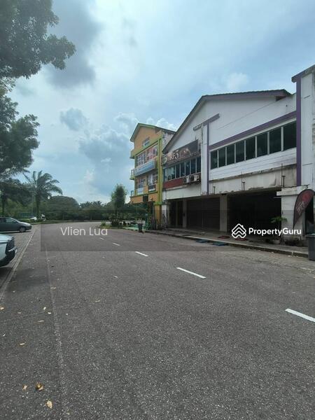 For Rent - Shop at Taman Impian Emas