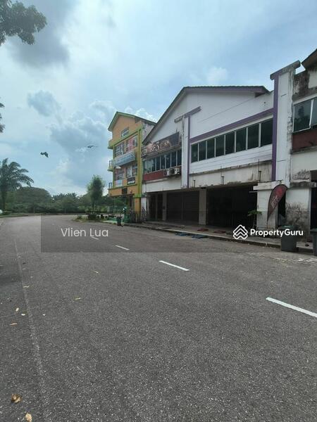 For Rent - Shop at Taman Impian Emas